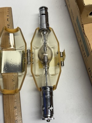 VINTAGE NOS Ushio UXL-500D-O UXL Xenon Short Arc Lamp (500W/20V