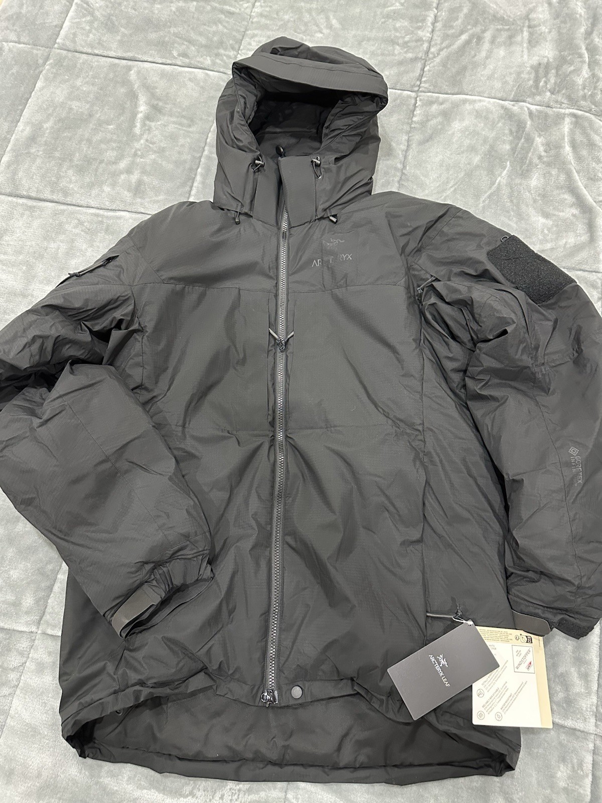Arc’teryx LEAF/PRO Cold Wx Jacket SV - Gen 1.4 - Black - Medium image 2
