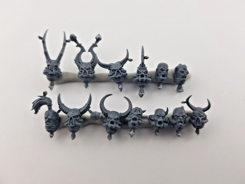 Heads - Chosen - Chaos Space Marines