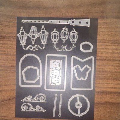 Bundled Stampin' Up! Christmas Lamppost Thinlits & Brightly Lit Christmas Stamp