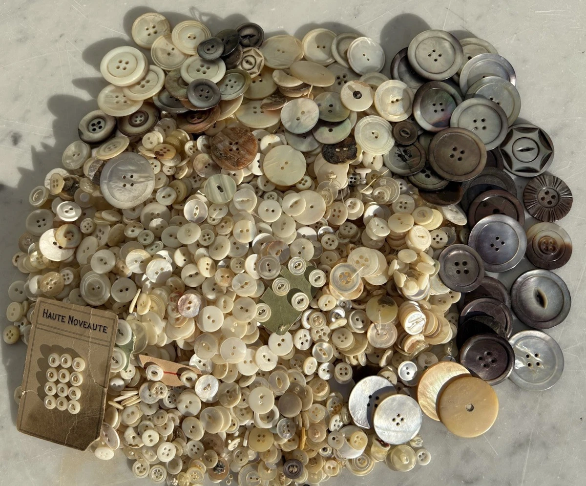 25+ Mother of Pearl Lot Antique Sewing Buttons for sale | Updated