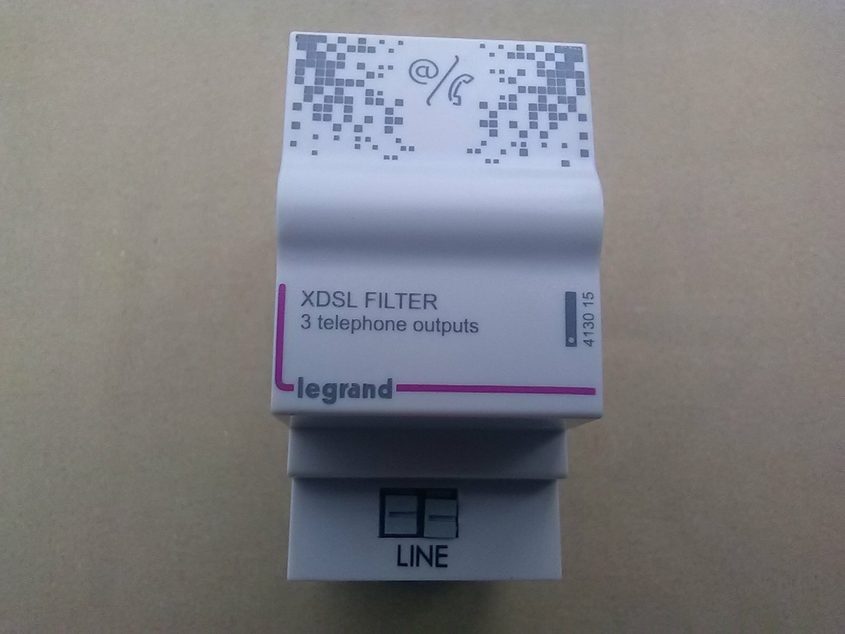 Répartiteur Téléphonique ADSL Legrand 3 Sorties - 2 Modules Pour Ligne Téléphone Et Internet