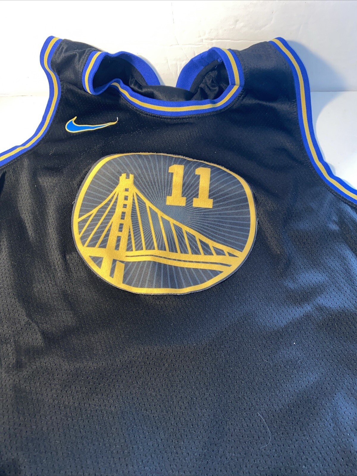Picture 1 of 9