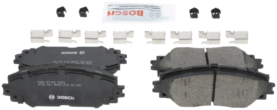 Kit de pastillas de freno y rotor de cerámica Bosch QuietCast para Toyota RAV4 2009-2018 Foto 3 de 4