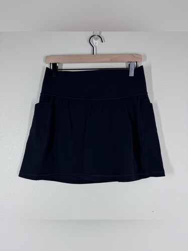 Athleta Salutation Stash Pocket 14.5” Skort Black Skirted Shorts Size Medium