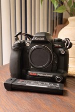 Kodak DCS Pro SLR/n 14.0MP Digital SLR Camera - Black Body TESTED WITH BATTERY