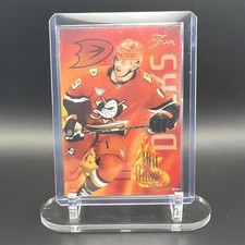 Fleer 2025-26 Flair Hockey Hot Hues Troy Terry #1 OF 32 Anaheim Ducks