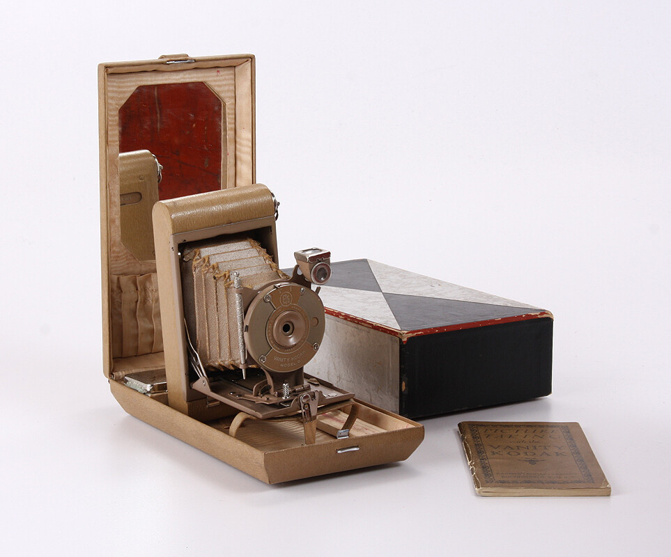 KODAK VANITY KODAK ENSEMBLE, MODEL B, BEIGE, BOXED!/cks/215656 | eBay