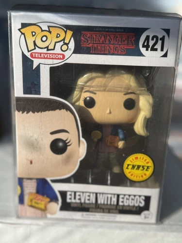 Funko Pop! Vinyl: Stranger Things - Eleven with Eggos (Chase) #421
