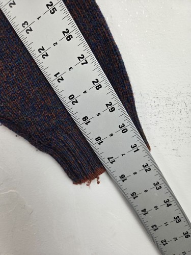 VINTAGE Woolrich Thick Wool Blend Cable Knit Sweater Crewneck Mens Size Medium - Picture 11 of 11