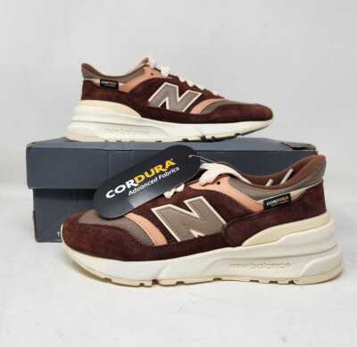 Women's 7 New Balance x Anthropologie 997R brown sneakers Rich Oak / Mushroom