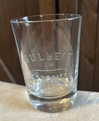 BULLEIT BOURBON ~ OVAL 4'' GLASS ~ EMBOSSED  FRONTIER WHISKEY  ~ Made In Italy