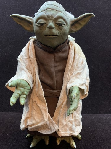 Star Wars Call Upon Yoda Electronic 