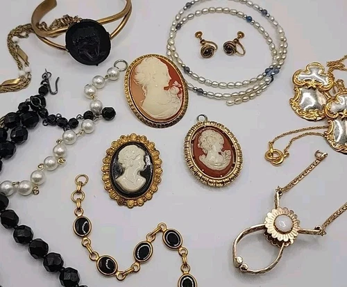 Vintage Gold Tone Costume Jewelry Lot Cameo Victorian Retro Glass Mixed Material