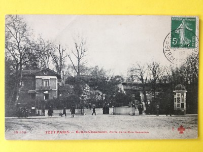 cpa von 1909 PARIS BUTTES CHAUMONT PORTE de la Rue SECRETAN à MASSOULLE Désiré