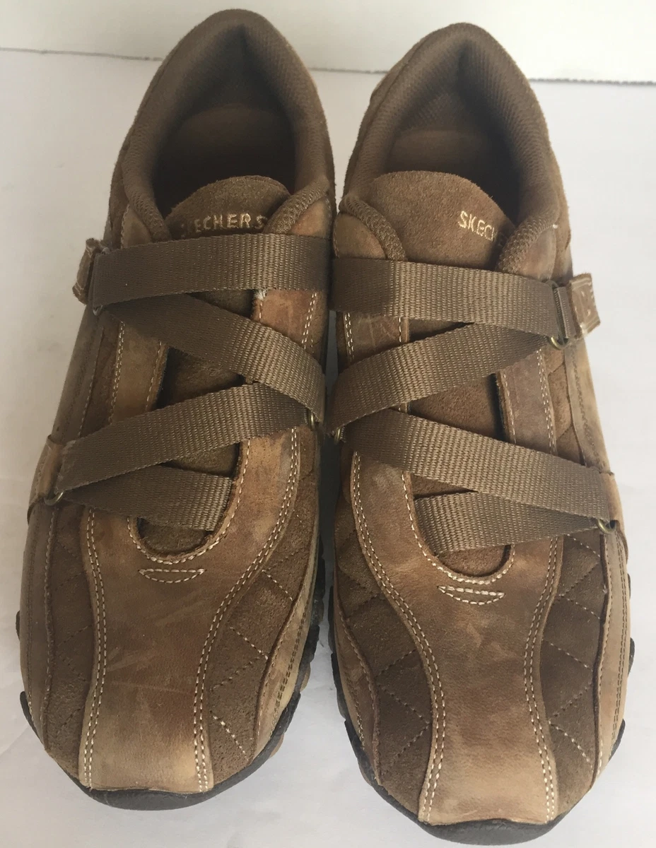 SKECHERS Women s Brown Leather Slip On Shoes Rubber Sole Size 9