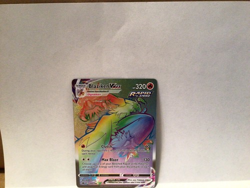 Blaziken VMAX Rainbow Secret Rare 200/198 Pokémon Sword & Shield Chilling Reign