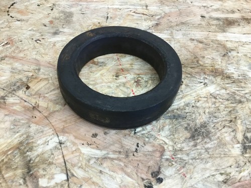 Kramer KB12 Buchse für Kurbelwelle (außen 85mm innen 60mm 12mm tief)