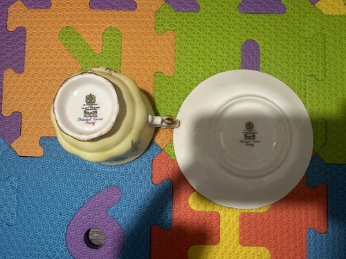 Vintage Paragon Bone China Oriental Series Sung Cup & Saucer Pale Yellow Green - Picture 8 of 10