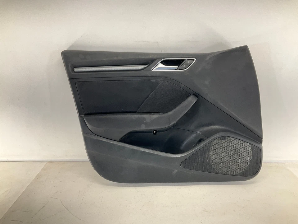 16-18 AUDI A3 Hatchback E-Tron Interior Conductor Delantero-Puerta Izquierda Panel de moldura CM Foto 3 de 4