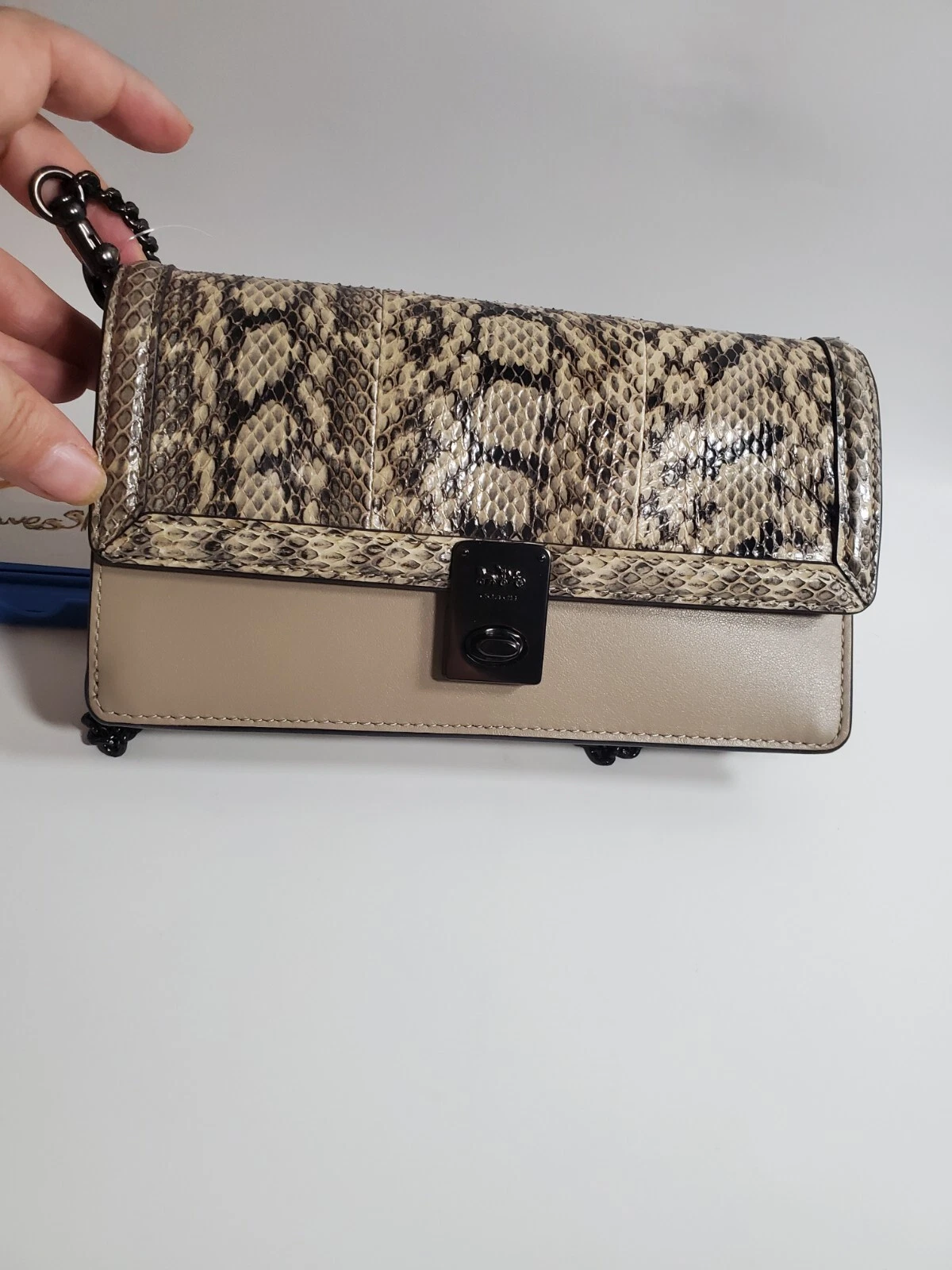 Borsa a tracolla Coach Hutton in pelle pelle di serpente nuova con etichette