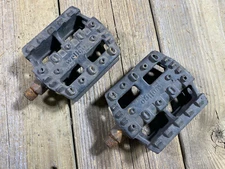 OLD SCHOOL BMX MX LU-300 PEDALS PLASTIC 9/16 THREADS BLACK TAIWAN PAIR USED
