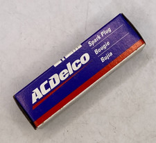 ACDelco R43XLS Spark Plug 5613522 Made in USA LOT OF 5 ๐