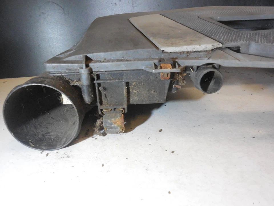 Cubierta del motor de la carcasa del filtro de aire A2730900901 07-12 Mercedes Benz M273 GL 450 C300 Foto 3 de 4