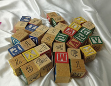 VINTAGE WOOD ABC NUMBERS BUILDING BLOCKS
