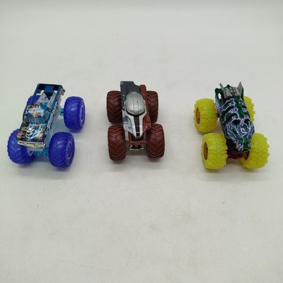 Hot Wheels Bundle Monstertruck 3x Modellautos    ab 6 7 8 Jahre |   geprüft 