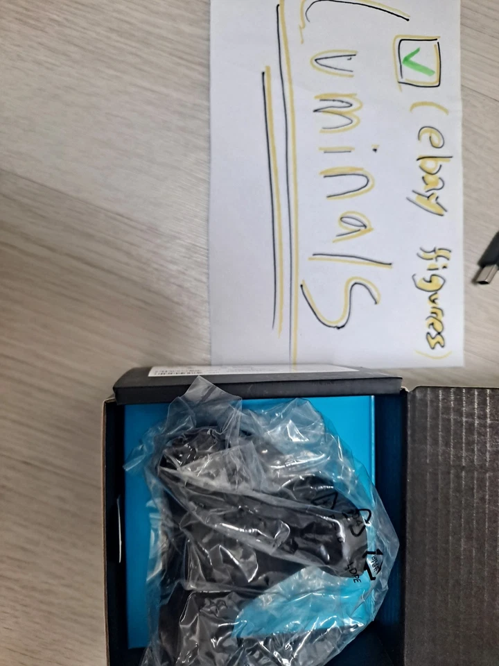 HTC Vive 3.0 Tracker - Black - Image 2 of 3