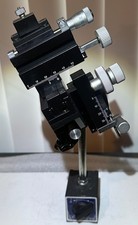 MM 33R (right) Märzhäuser Wetzlar micromanipulator w Z-axis stop & magnetic base
