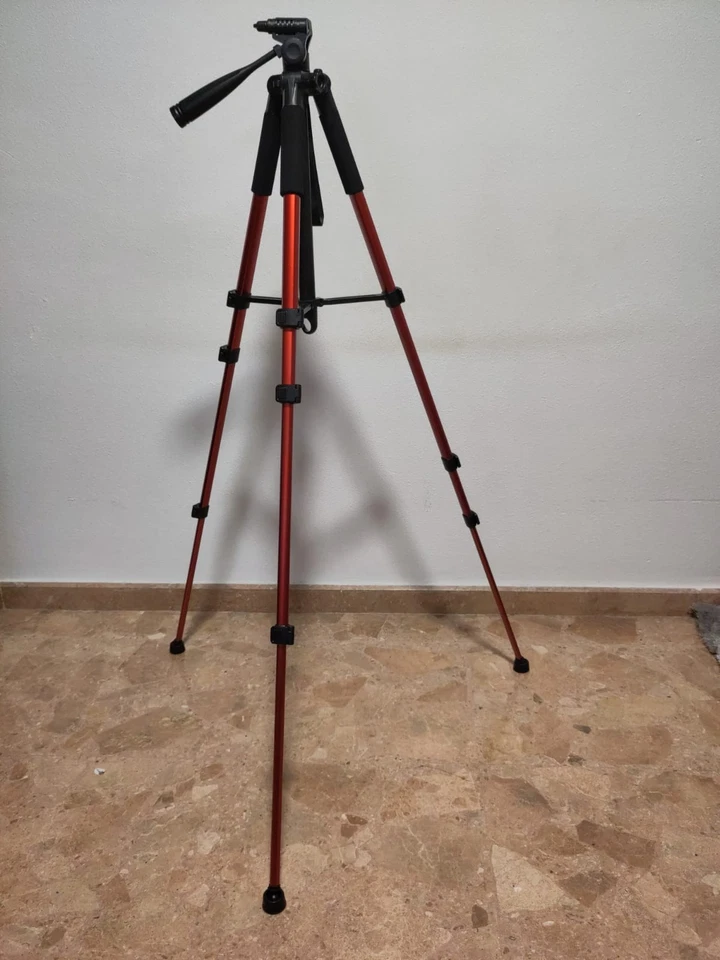 Trípode JOILCAN 161cm – Aluminio – Para Móvil y Cámara – Ligero y Extensible - Imagen 2 de 4