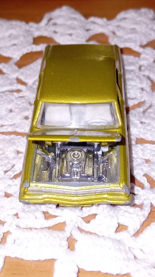 Matchbox-Lesney, N°36: "Opel Diplomat". Color Oliva. - Immagine 4 di 4