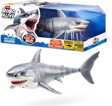 Robo Alive Great White Shark Series 1 by ZURU