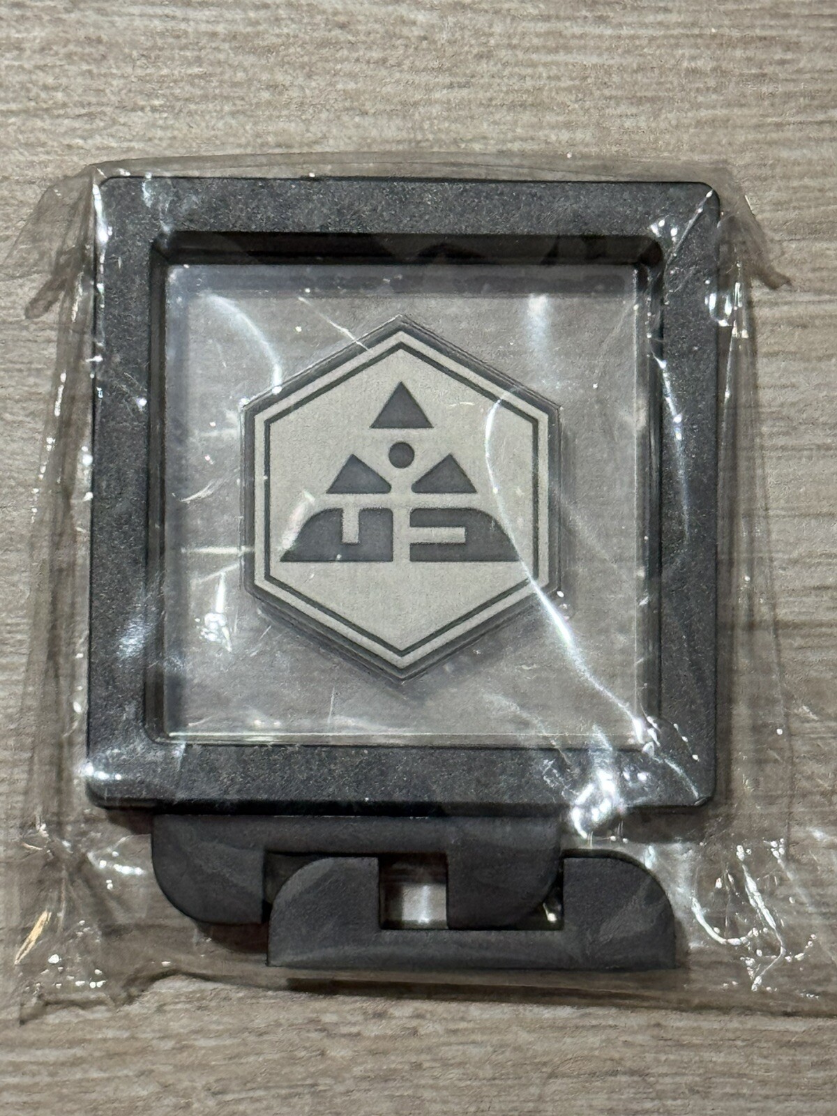 Picture 1 of 2