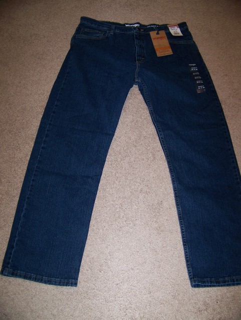 wrangler slim straight 4 way flex