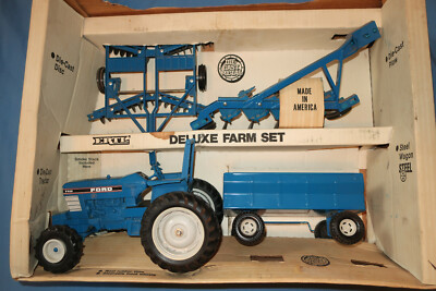 ERTL Ford 1/16th Scale 4 Piece Deluxe Farm Set | eBay