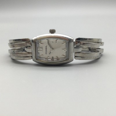Women’s Fossil F2 silver tone watch model ES1990 Fossil F2 Watch Women 19mm Silver Tone ES-1990 Concentric  main image 4
