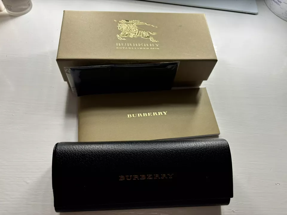 Burberry Sunglasses BE 4251Q 30018G Black Grey Gradient Cat Eye - Image 2 of 4