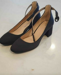 h and m black heels