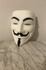 Preços baixos em Resina Guy Fawkes anônimo fantasia Máscaras e