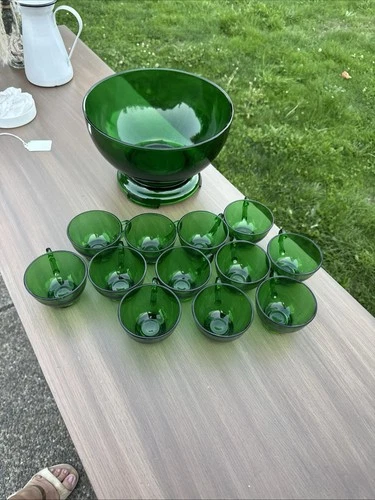 Green Anchor Hocking Punch Bowl 12 Cups Mid Century Vintage Excellent Condition