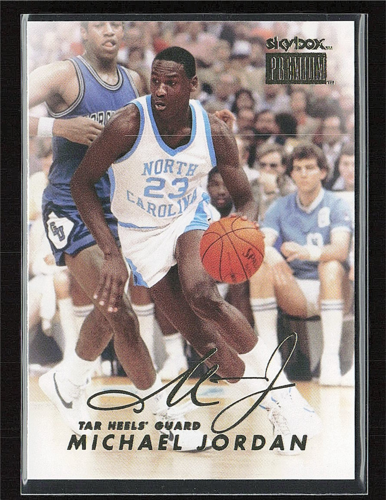 2013-14 Fleer Basketball Retro Michael Jordan #153 North Carolina Tar Heels