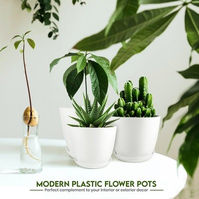Utopia Home - Plant Pots Indoor with Drainage - 7/6.6/6/5.3/4.8 Inches Garden Flower Pots for Indoor Planter - 5 Pack White Plastic Planters - Ideal