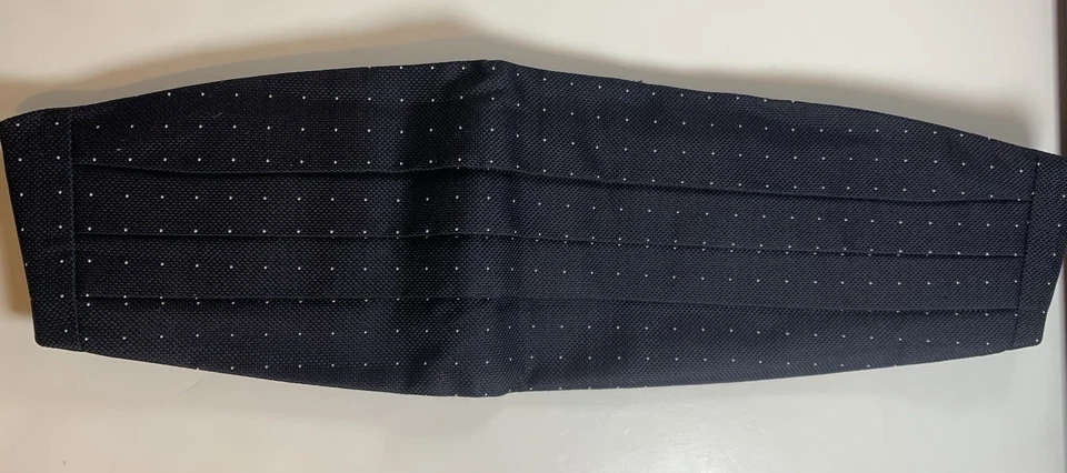 Juego de pajarita y fajarita de seda Brooks Brothers negro con lunares blancos Foto 2 de 4