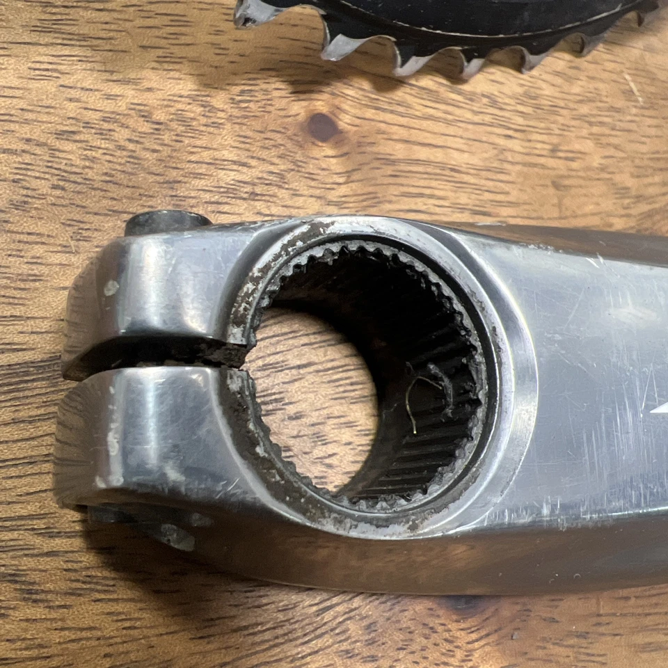 Juego de bielas para bicicleta de montaña Shimano XTR FC-M960 3x9 velocidades 180 mm Foto 2 de 4