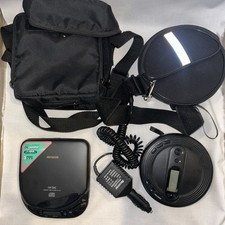 Aiwa XP-33 Portable CD Player And Accessories- Not Working - March 95  Extra