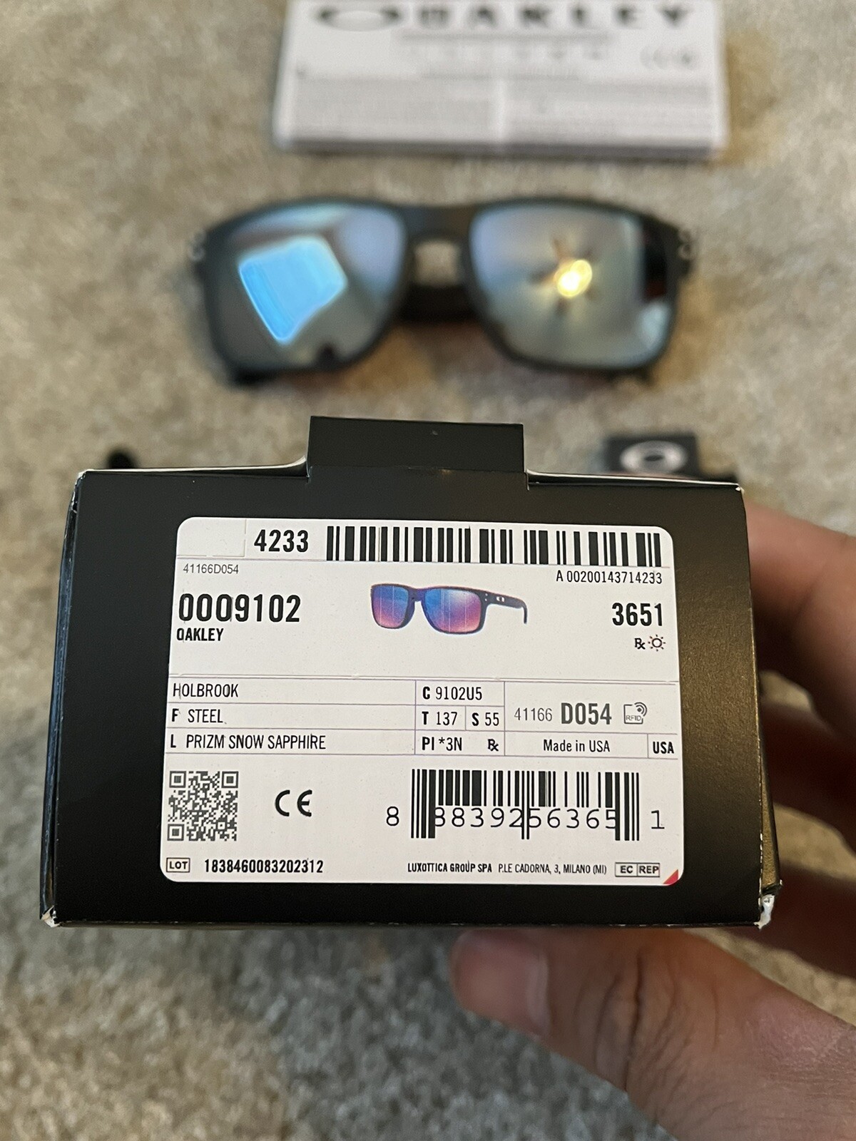 Lentes Oakley Holbrook Prizm Snow Sapphire con marcos de acero 9102U5