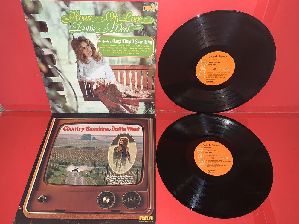 5 Vintage Dottie West LPs - Check Description for Details